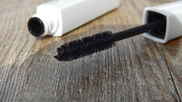 blunder-mascara