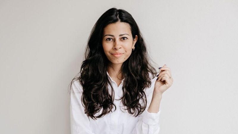Salwa van der Gaag (34) over de mentale load van moeders: ‘Vaders zijn veel capabeler dan we als maatschappij doen voorkomen’