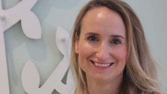 Rouwexpert Jasmijn Kuijten: ‘Juist na de eerste maanden wordt het voor ouders extra zwaar’