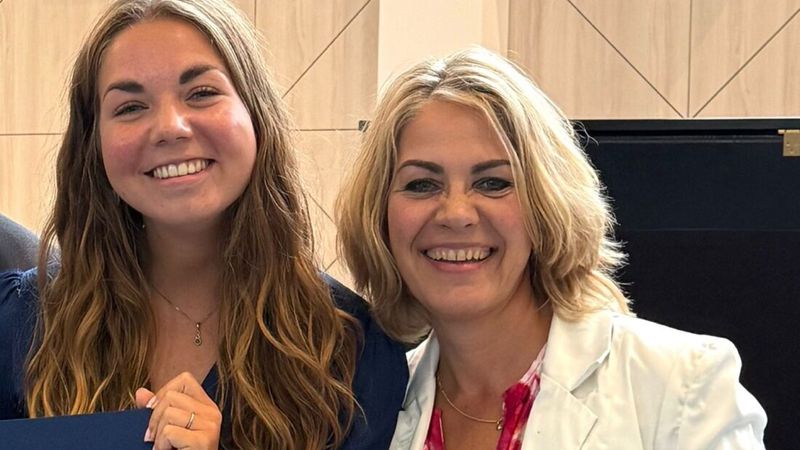 Manon en Corine artikel eetstoornis moeder dochter