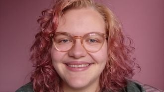 De acceptatie van homoseksualiteit onder jongeren daalde de afgelopen jaar flink, het COC wil daarom dat het onderwerp al op de basisschool wordt besproken.