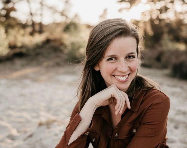 Pedagoog Esther Jongerius over viral trend om tijdens een driftbui van een peuter een willekeurige naam te roepen