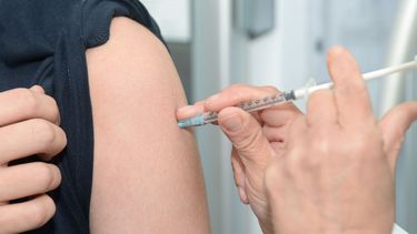 griepprik-griepvaccinatie-jmouders.nl