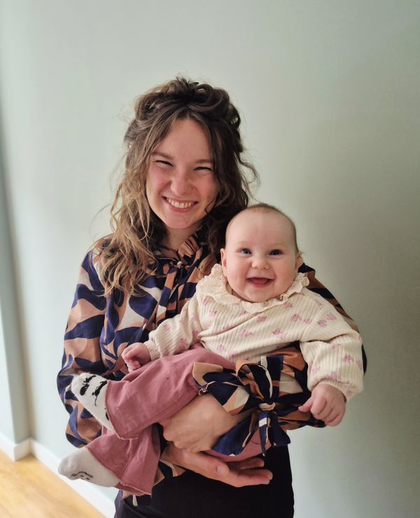 Sonja Mulder en haar dochtertje Linde Centering Pregnancy