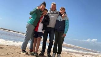 Kees reist elf maanden met gezin én camper door Europa: ‘Waar zijn we aan begonnen?‘