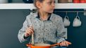 koken met kinderen / kind in de keuken