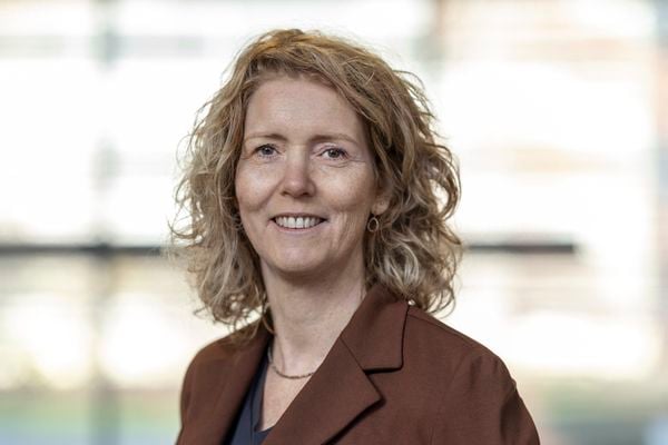 Mariken Spuij is universitair docent aan de Universiteit Utrecht en een van de bekendste Nederlandse experts op het gebied van rouw bij kinderen en jongeren.