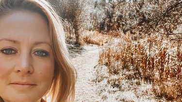 Nicole Vlaanderen, Jeugdformaat.