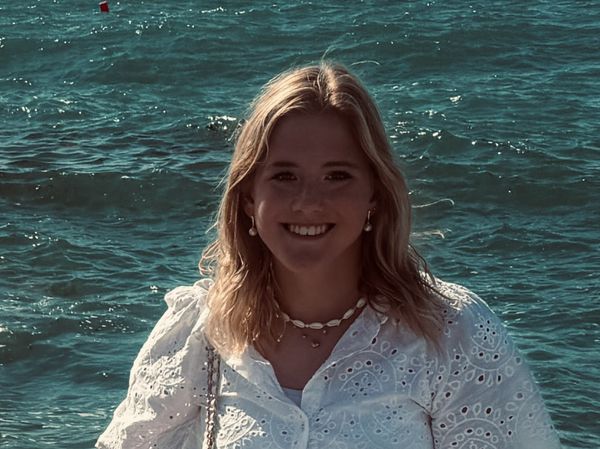 Marjolein (16) leeft met één nier: ‘Misschien heb ik later een nieuwe nier nodig, maar ik blijf dromen’