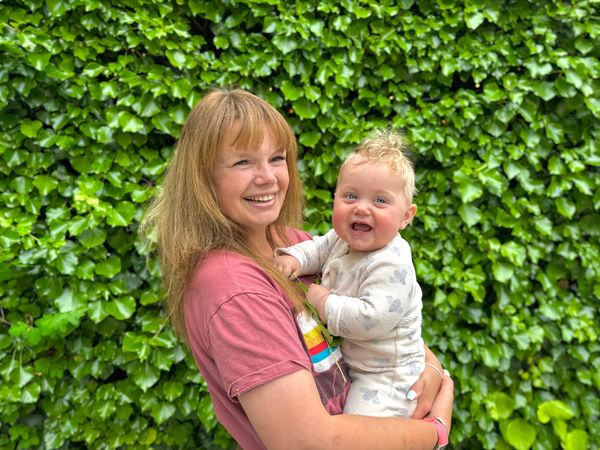 Lynn Giliam (36) werd draagmoeder voor Ruthger en Marijn