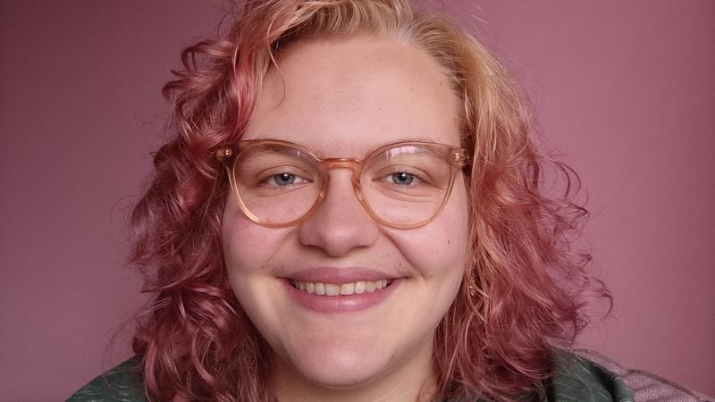 De acceptatie van homoseksualiteit onder jongeren daalde de afgelopen jaar flink, het COC wil daarom dat het onderwerp al op de basisschool wordt besproken.