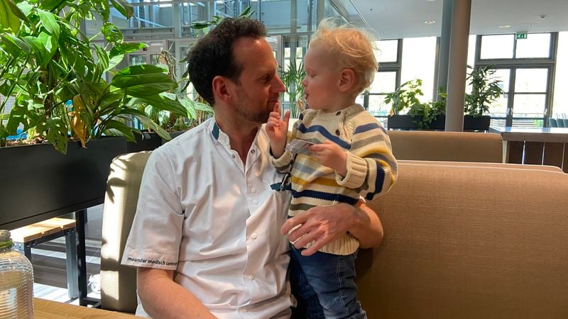 Maarten Nuver (38) en Hidde