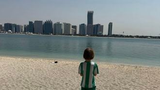 Nira van Dijk strandde met haar gezin in Abu Dhabi